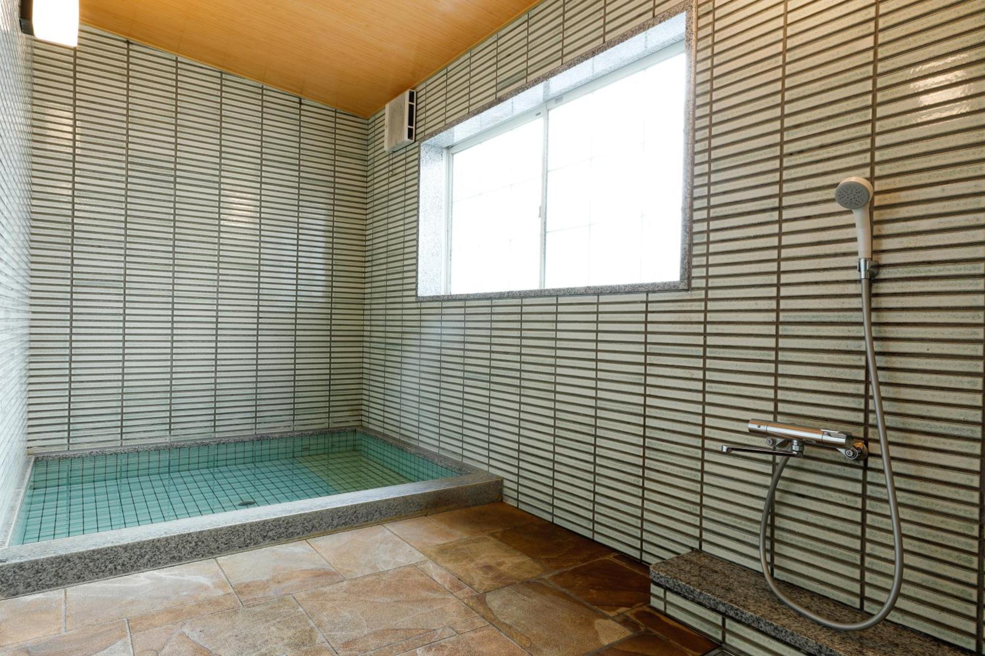Tsuruya Ryokan Тоёока Экстерьер фото